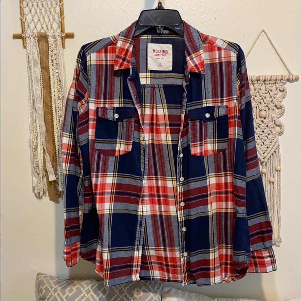 Long sleeve button up shirt